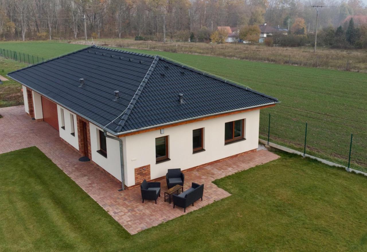 Apartman Uprostred Trojuhelniku Praha - Karlovy Vary - Plzen Kolesovice Exterior foto