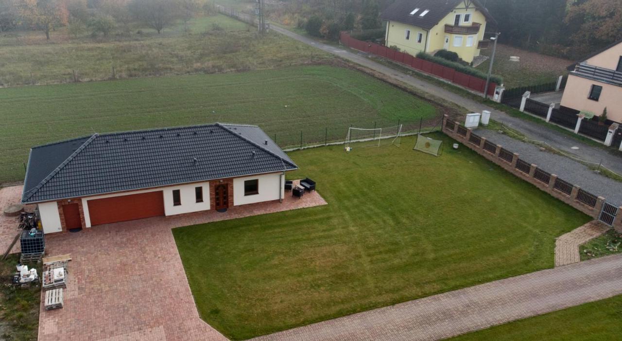 Apartman Uprostred Trojuhelniku Praha - Karlovy Vary - Plzen Kolesovice Exterior foto
